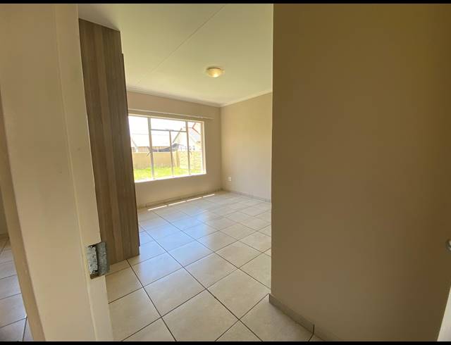 3 BEDROOM HOUSE FOR SALE IN WATERKLOOF EAST